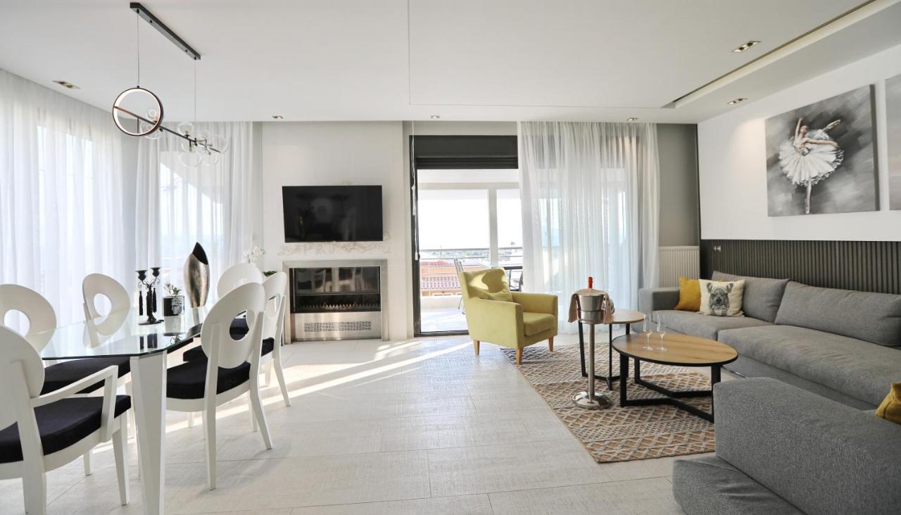 Heaven Horizon Villa Karianí 外观 照片