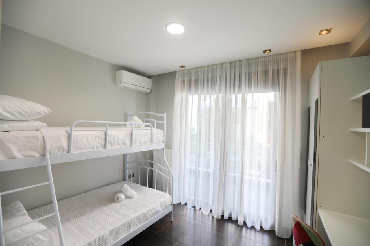 Heaven Horizon Villa Karianí 外观 照片